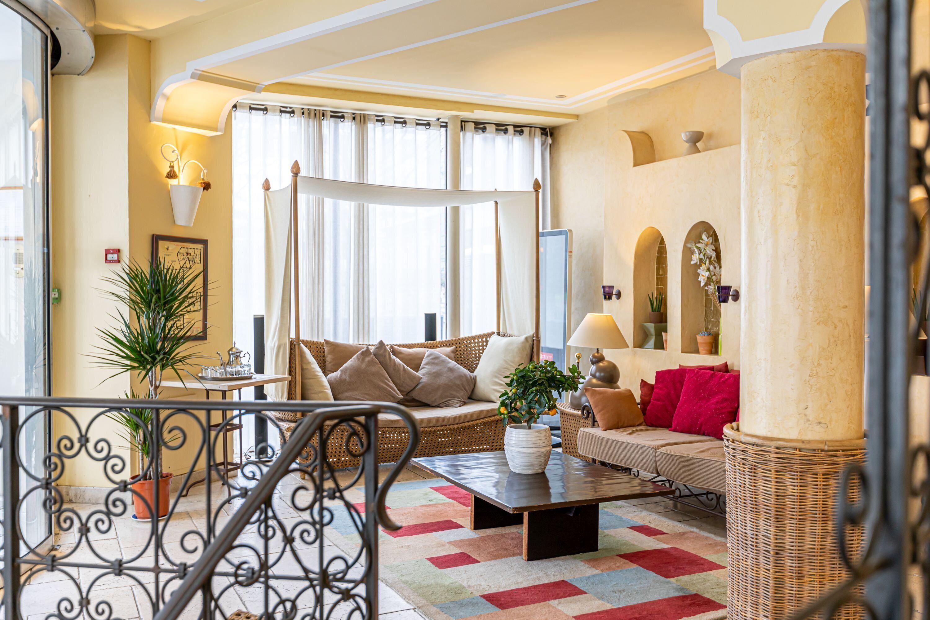 Royale Montsouris Hotel 3*