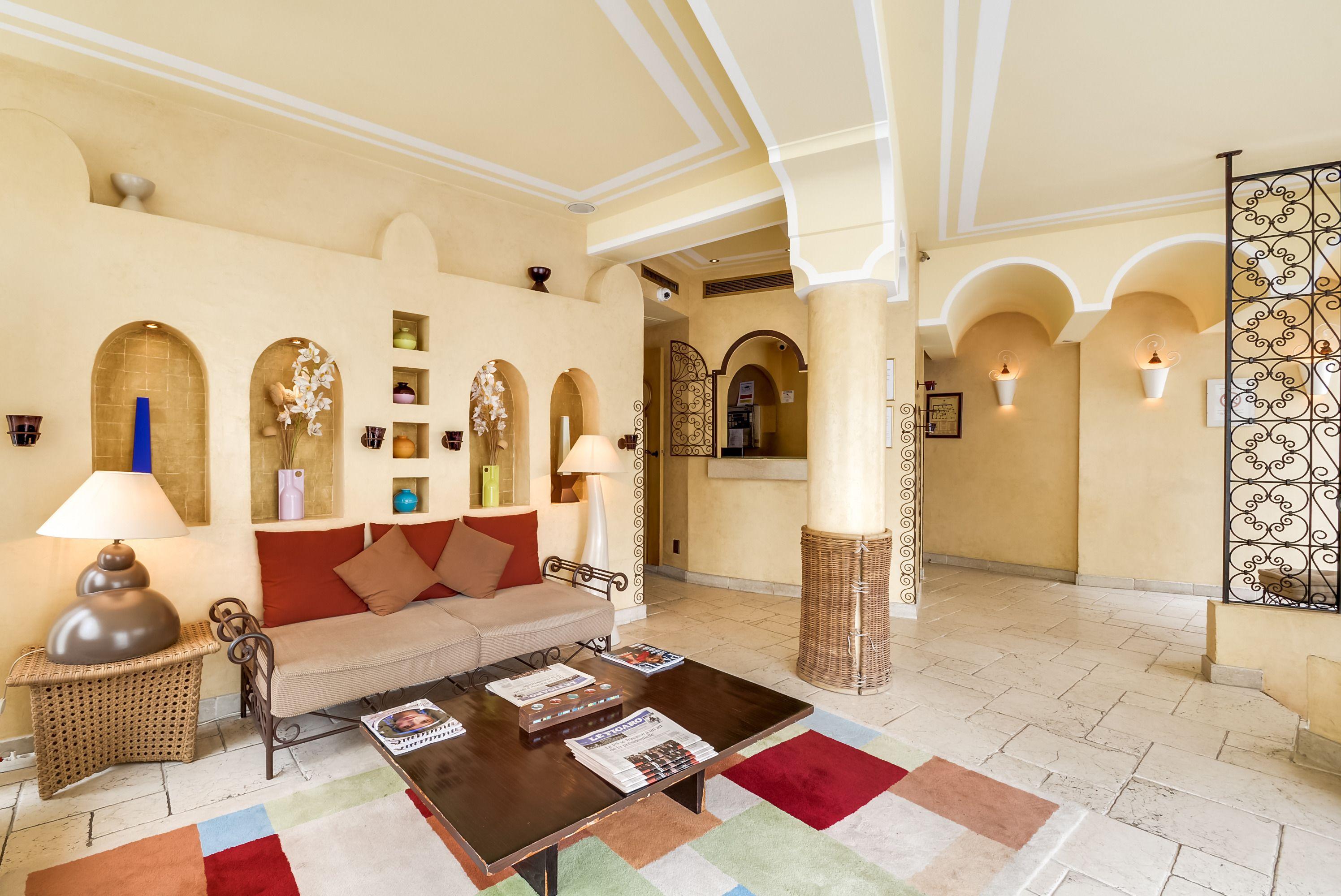 Royale Montsouris Hotel 3*