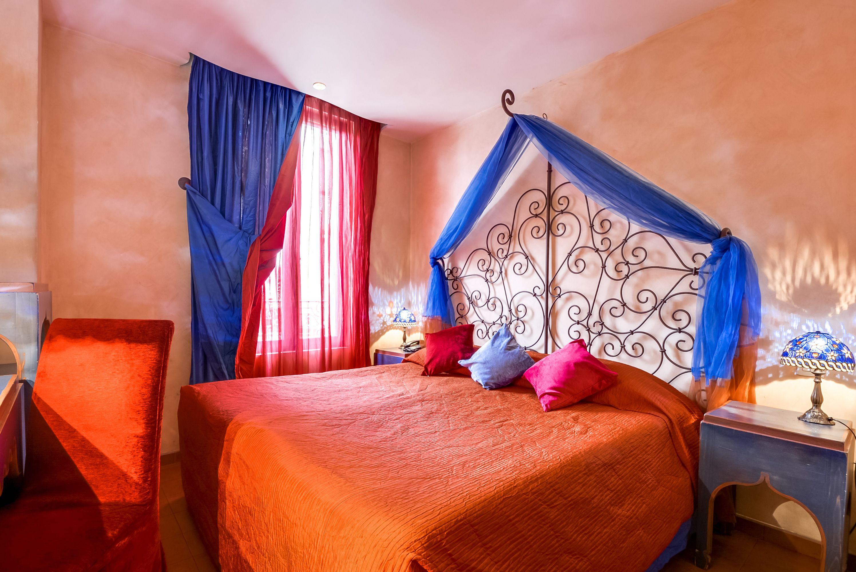 Hotel Royale Montsouris 3*