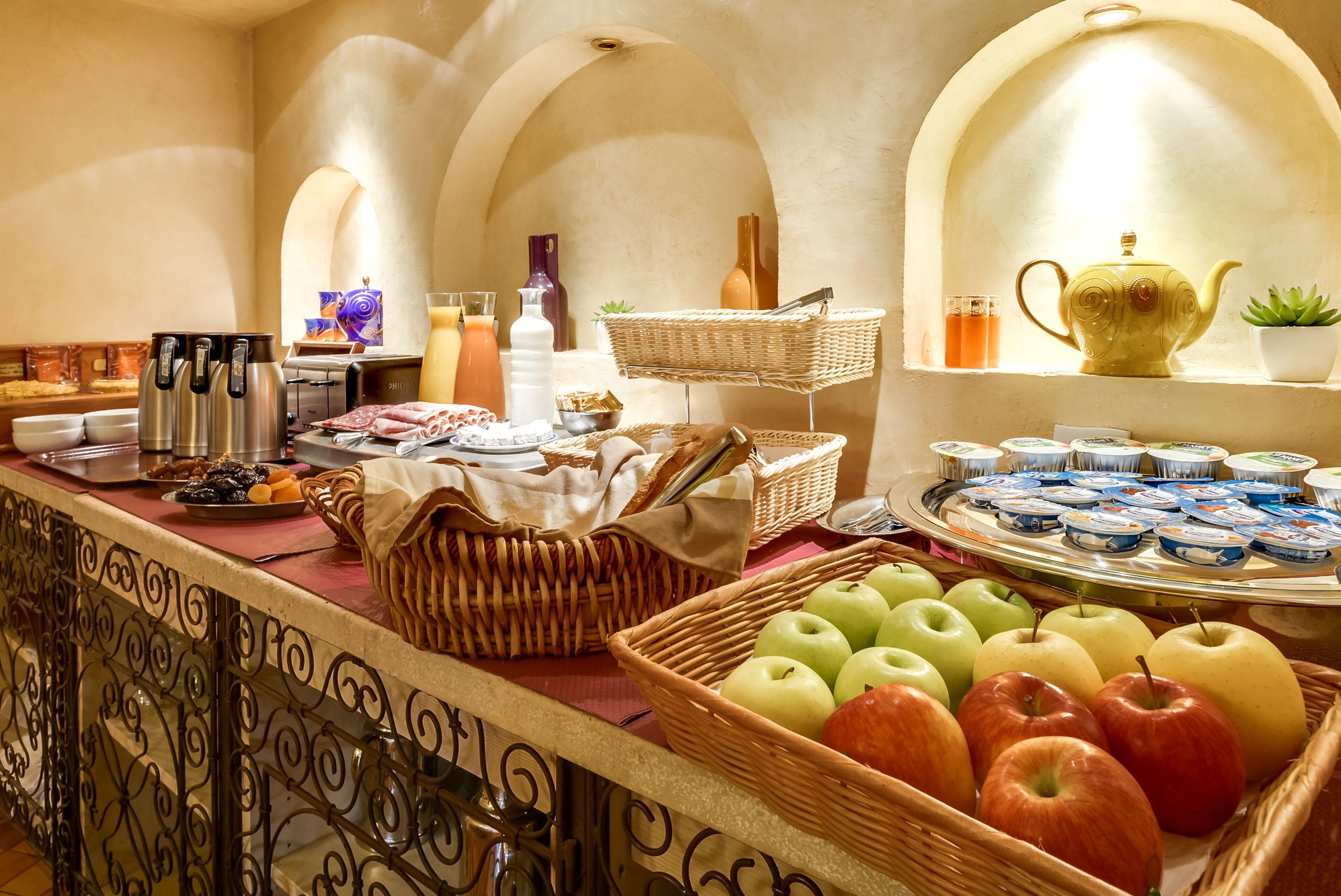 Royale Montsouris Hotel 3*